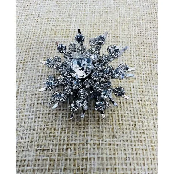 VTG Faceted Rhinestone Brooch Pin‎ Statement Silver Tone Star Burst Atomic Style - Picture 2 of 12